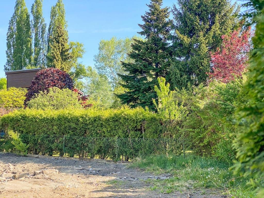 Wollen Sie in einer Parkanlage in der Nähe des Wassers auf Eigengrund wohnen ? – Provisionsfrei f. Käufer! // Would you like to live in a park area //