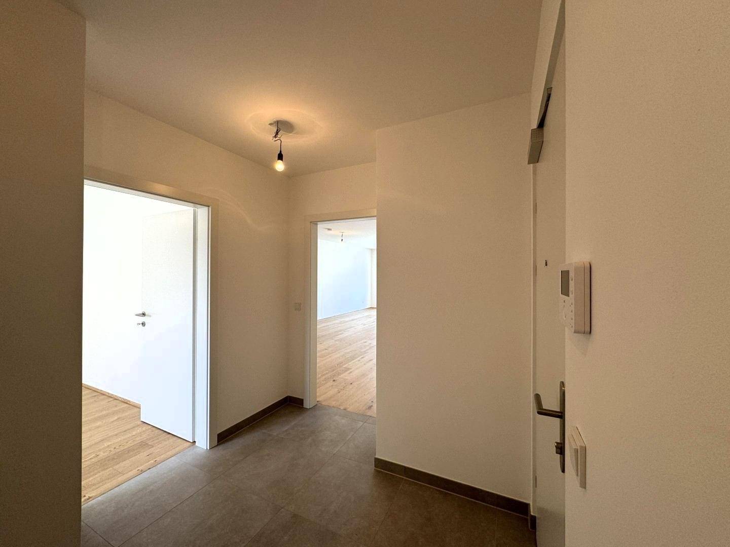 Apartment near U2 access terrace high quality