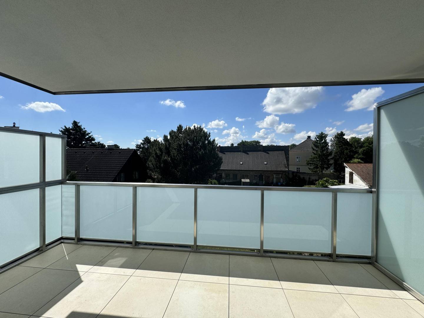 Wohnung nahe U2 Aspernstraße mit Terrasse