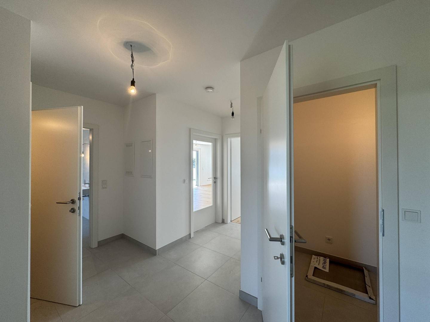 Wohnung nahe U2 Aspernstraße mit Terrasse