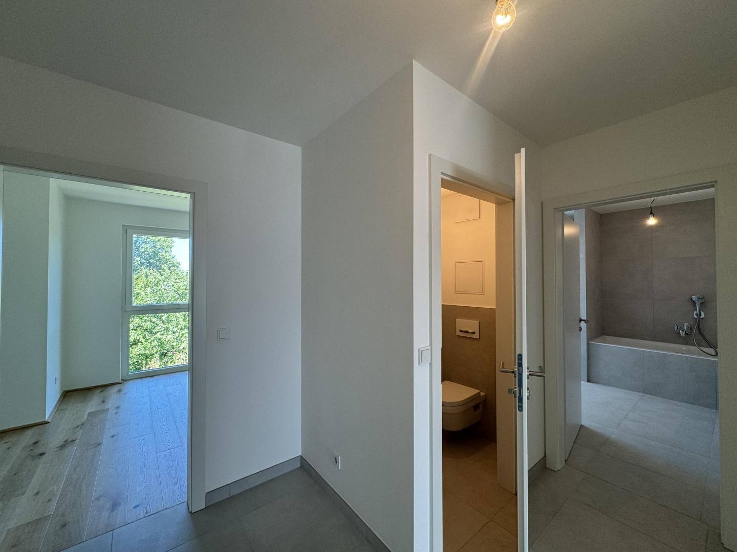 Wohnung nahe U2 Aspernstraße mit Terrasse