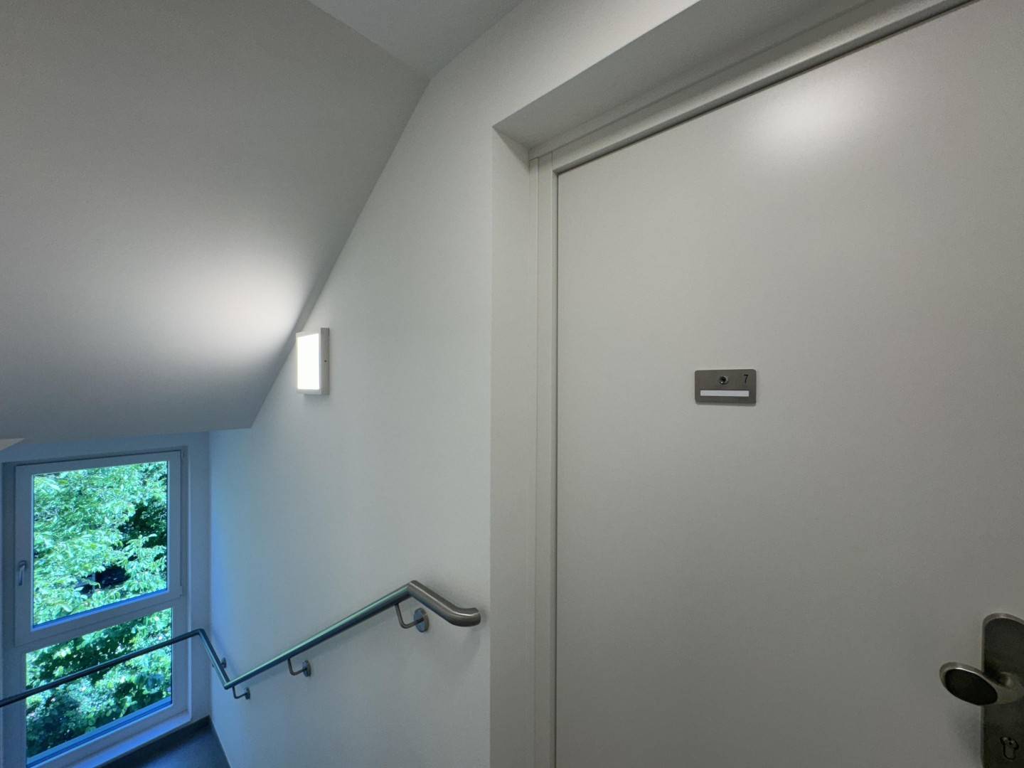 Wohnung nahe U2 Aspernstraße mit Terrasse
