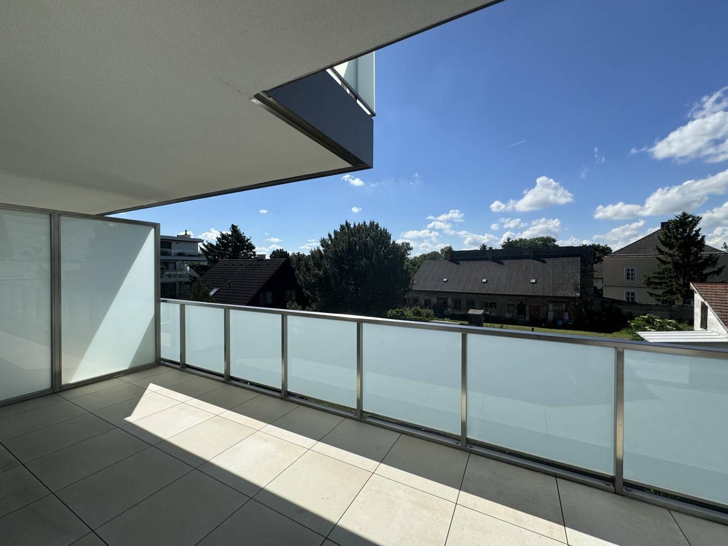 Wohnung nahe U2 Aspernstraße Terrasse