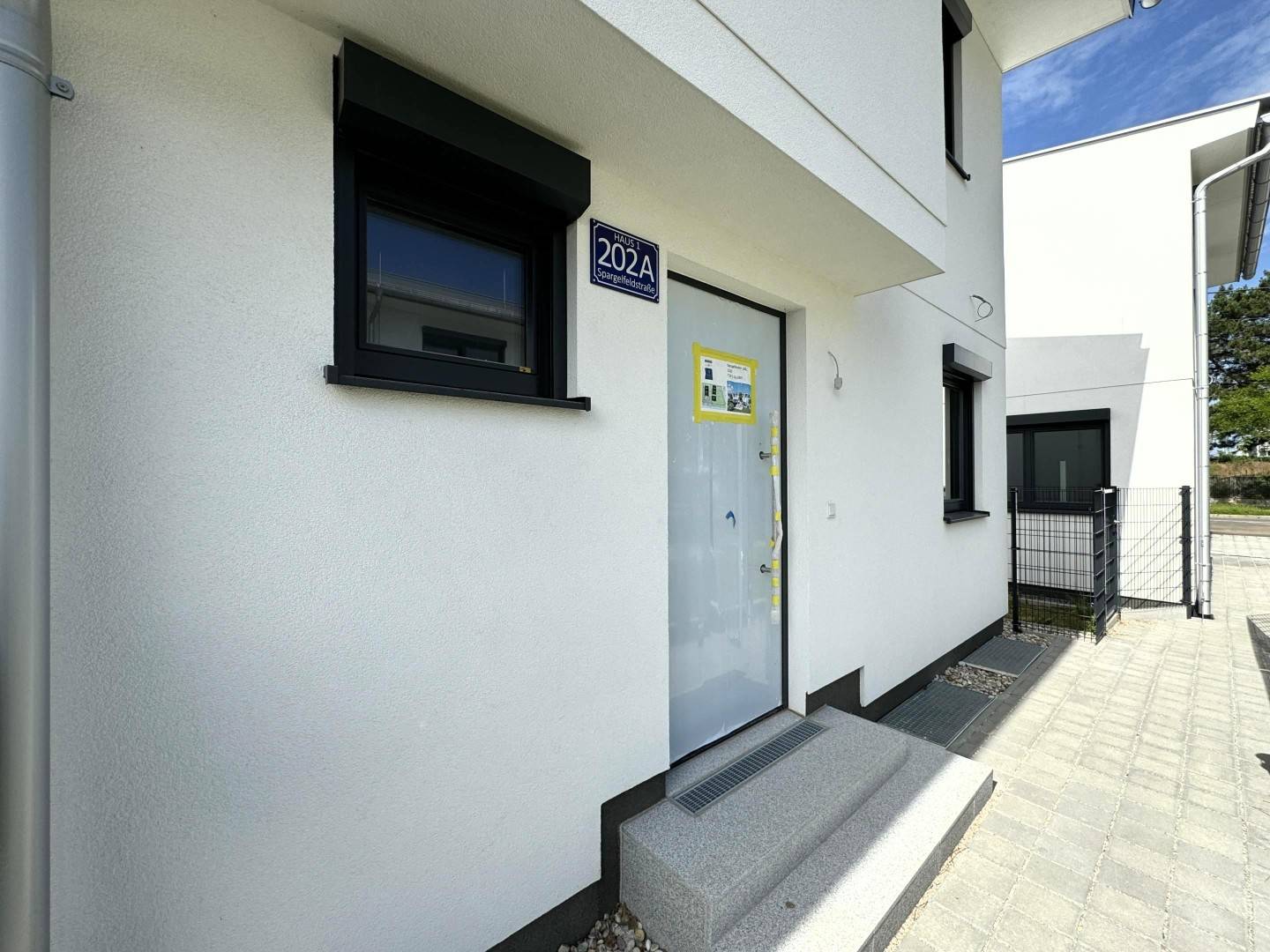Doppelhaushälfte in Wien 22, Niedrigenergie, Terrasse & Garten