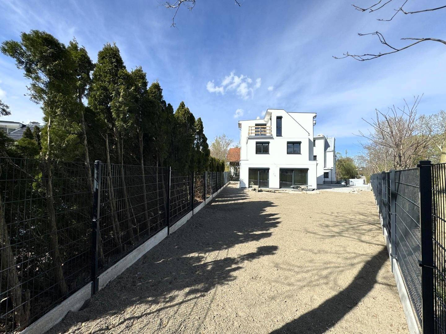 Neubau-Einfamilienhaus in Donaustadt, 170 m² Wohnfläche, Terrassen