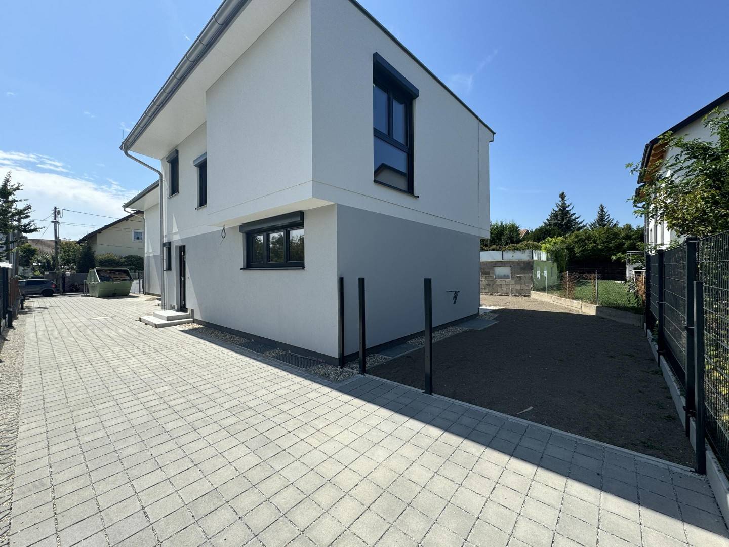 Perfekte, nachhaltige Wohnwahl … Prov. frei f. Käufer //Perfect, sustainable living choice  … Buyer Comm. free !  //