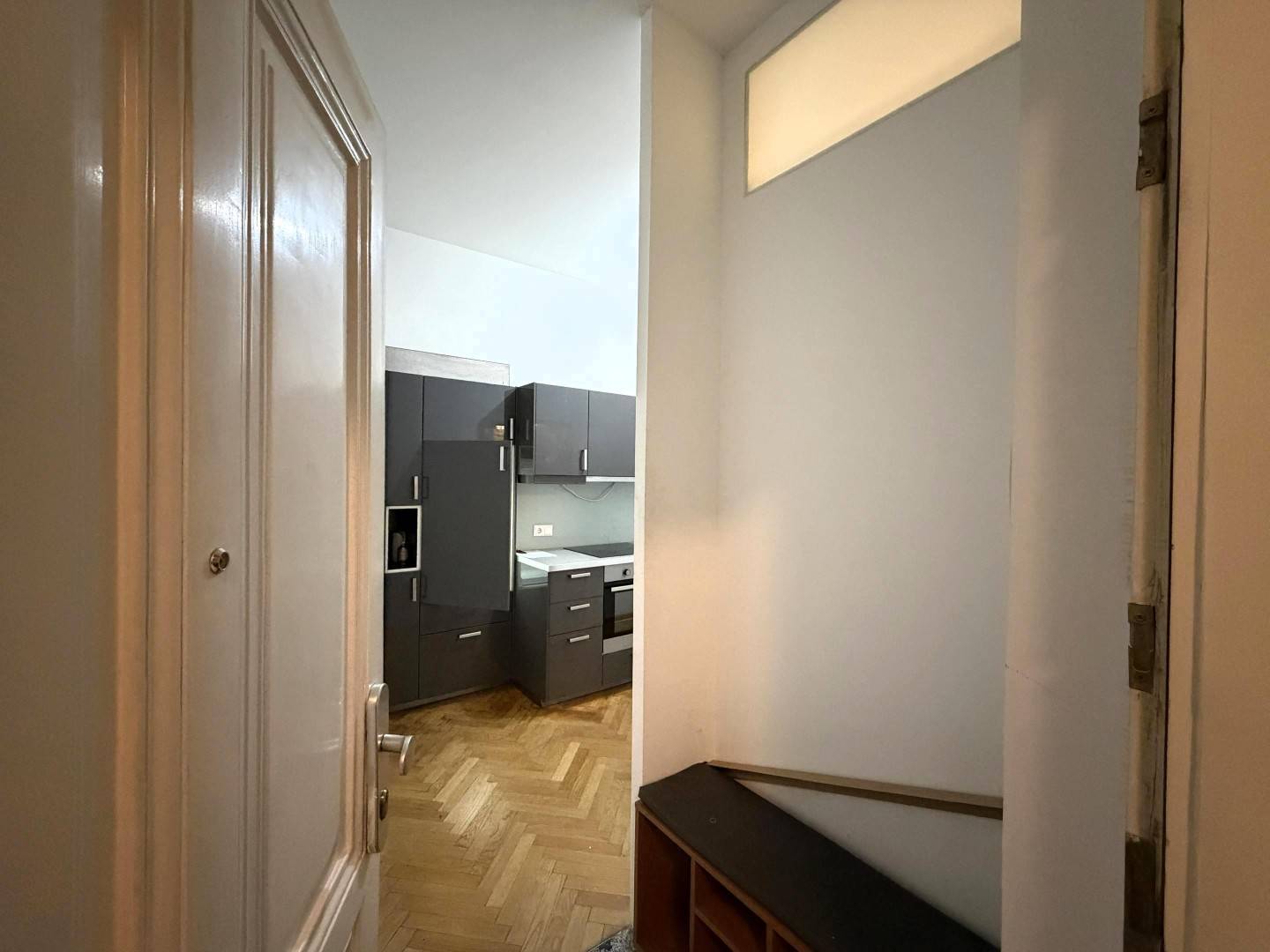 Modernisierte Wohnung nahe AKH U6 mit Aufzug