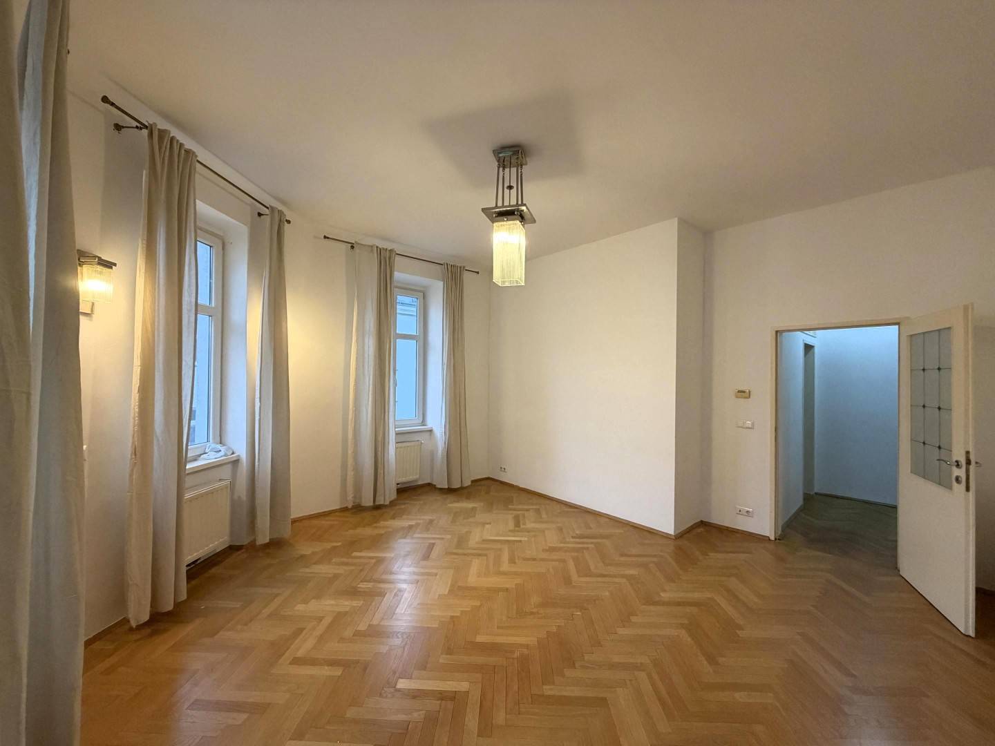 Modernisierte Wohnung nahe AKH U6 mit Aufzug