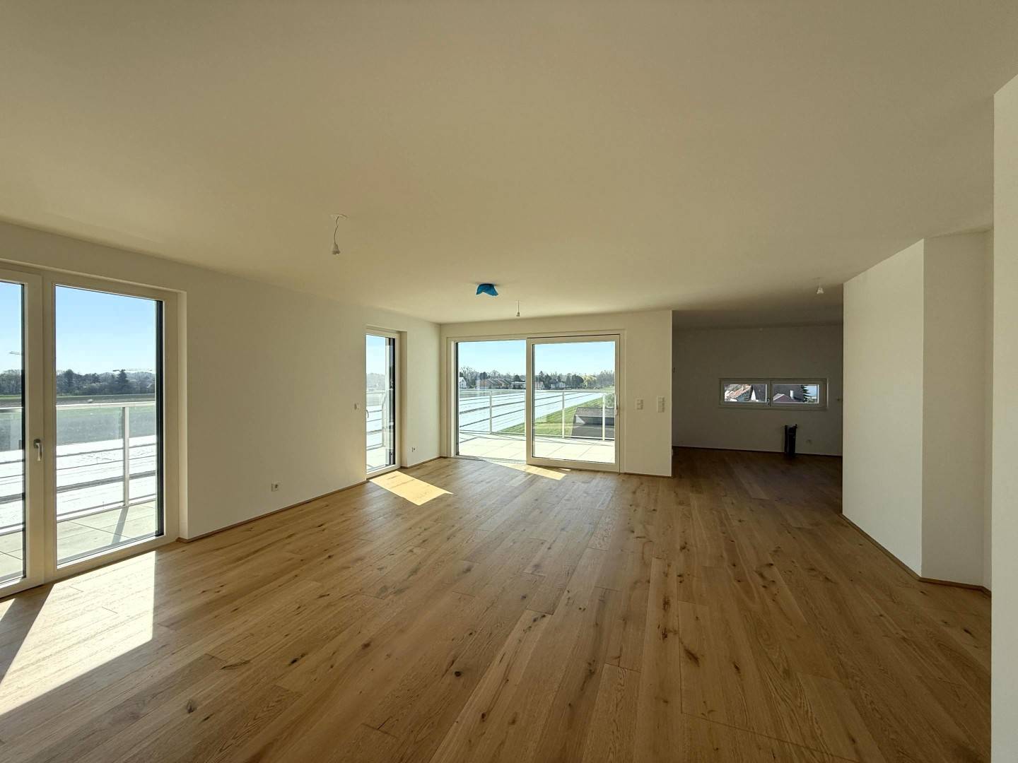 Penthouse with large terrace and direct elevator