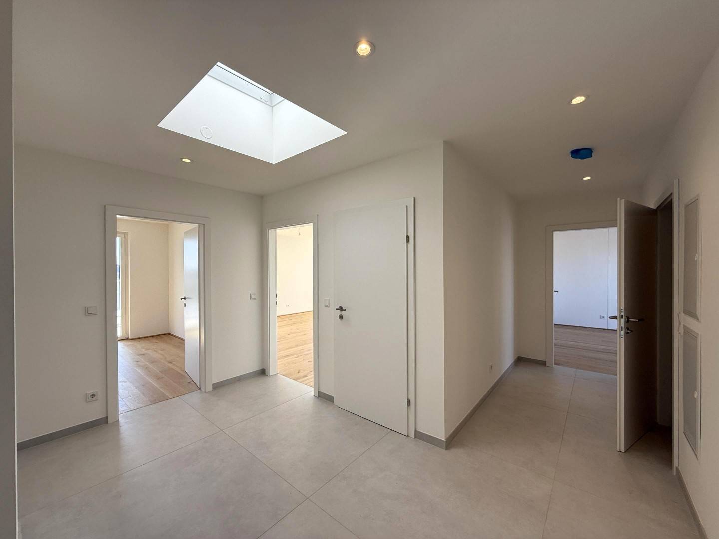 Penthouse with large terrace and direct elevator