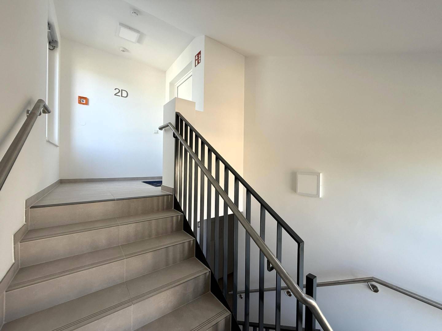 Penthouse with large terrace and direct elevator