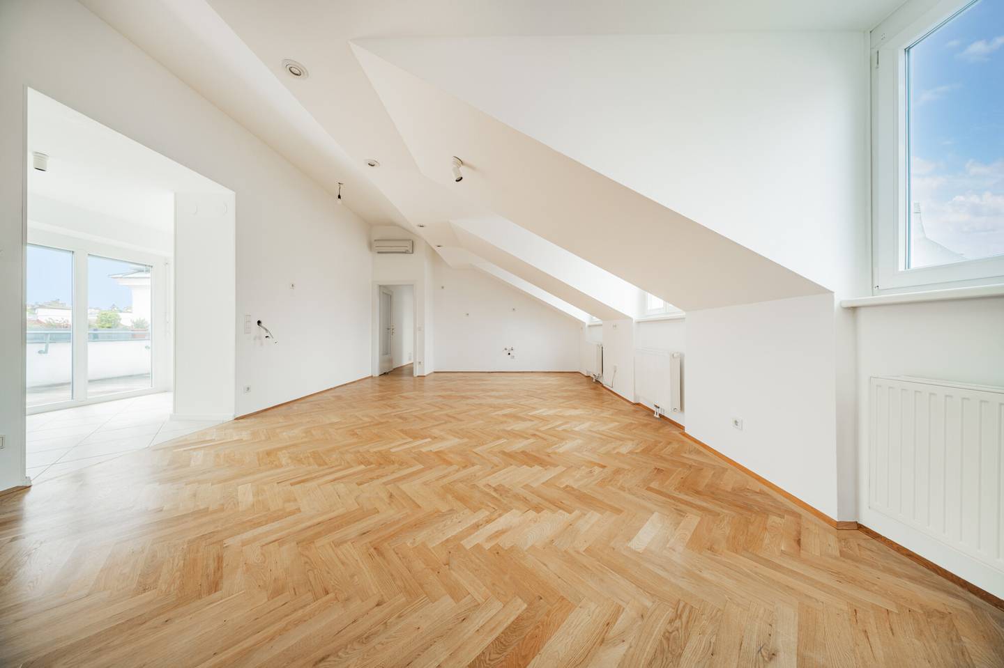 Dachgeschosswohnung Kutschkermarkt Terrasse
