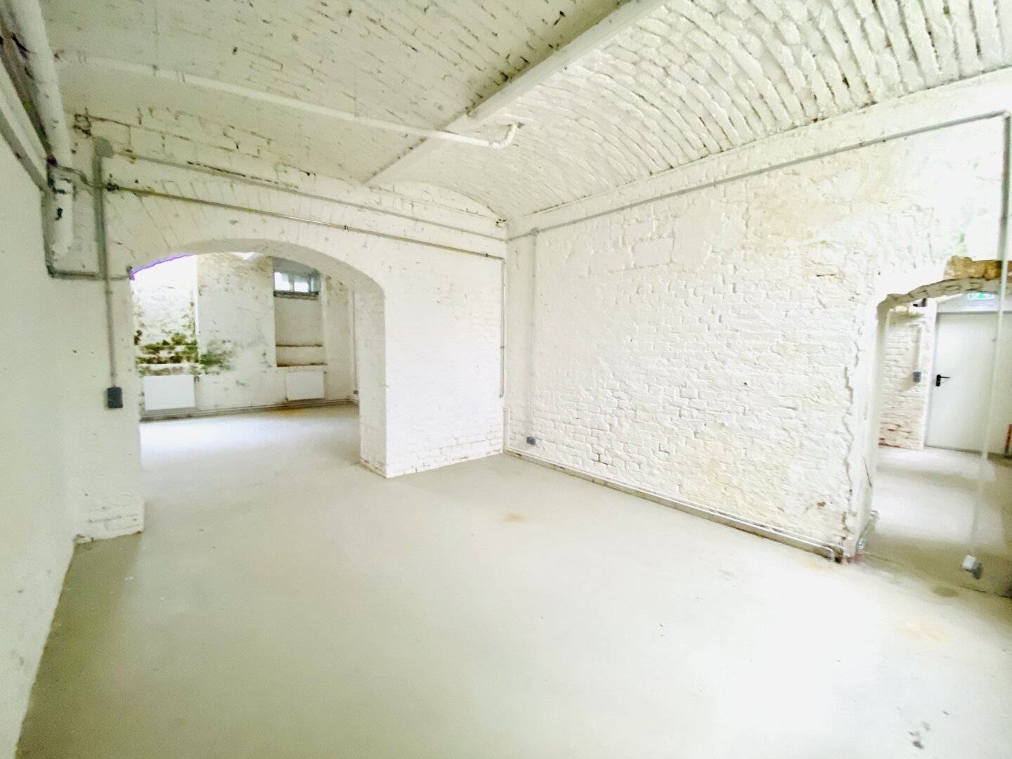 Warehouse/Commercial space for rent