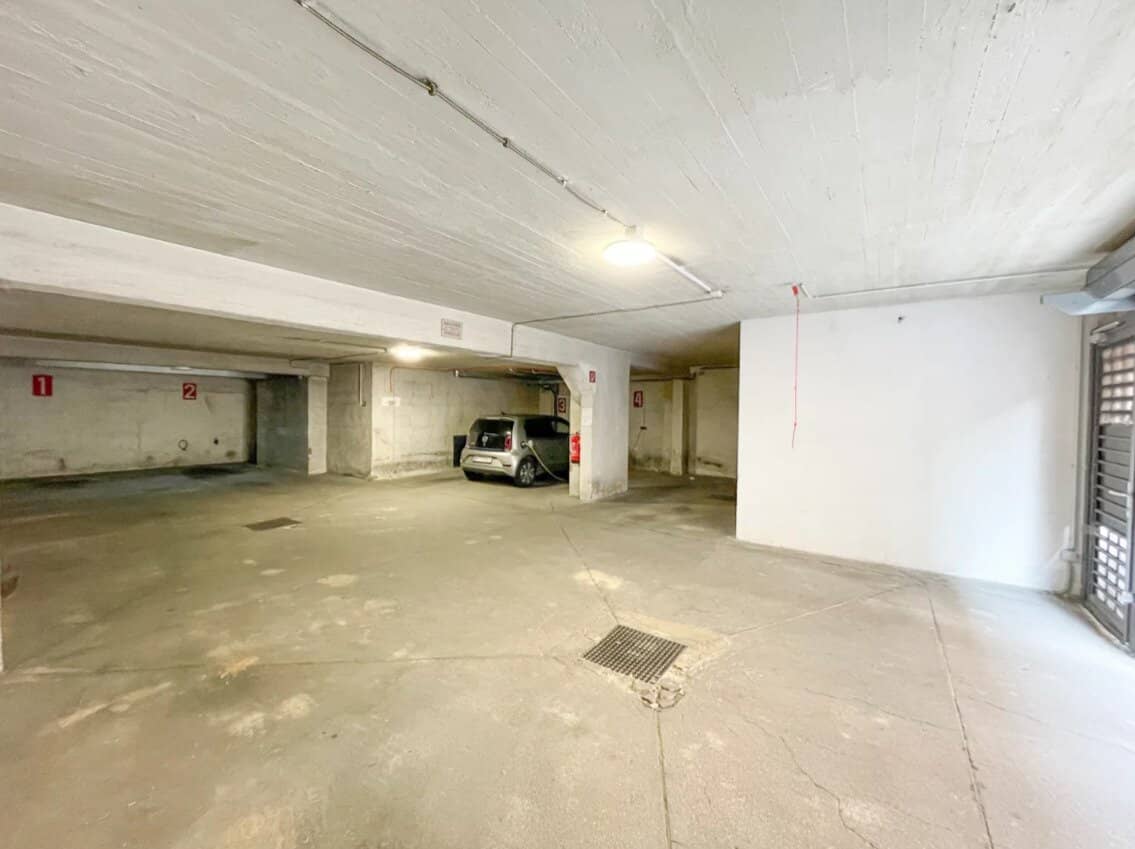 Tiefgaragenstellplatz in der Sonnenfelsgasse zu vermieten!
