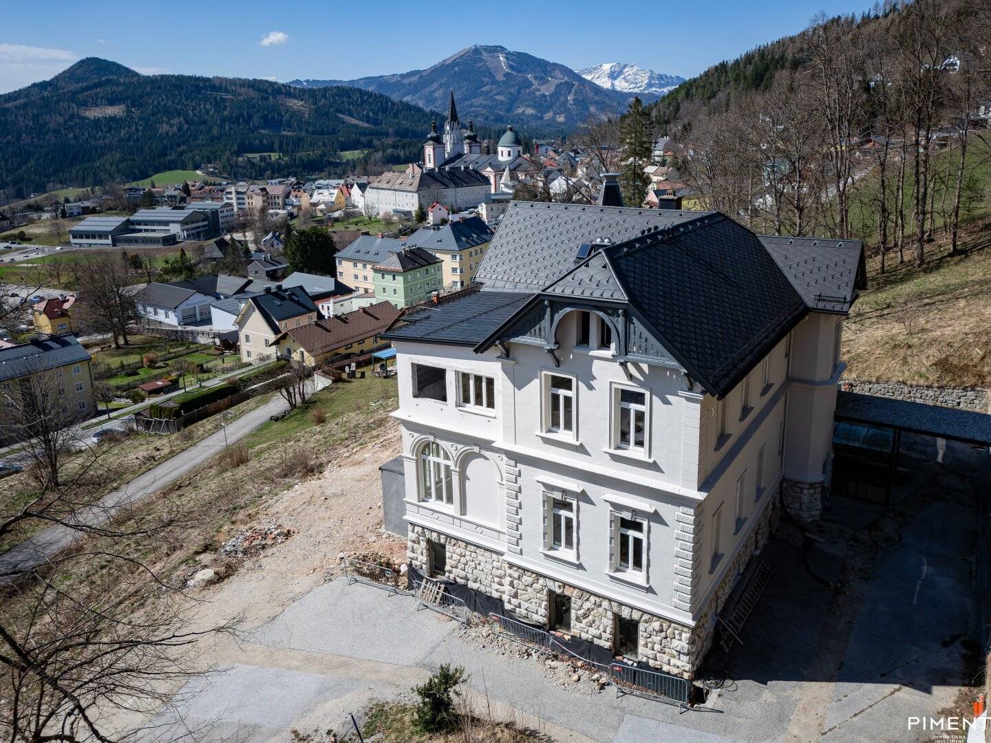 Villa in Mariazell Grünruhelage, 630 m² Wohnfläche, Terrasse 135 m²
