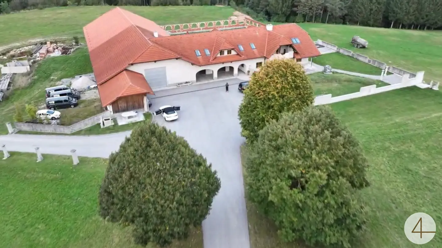 DAS has potential top stand alone location