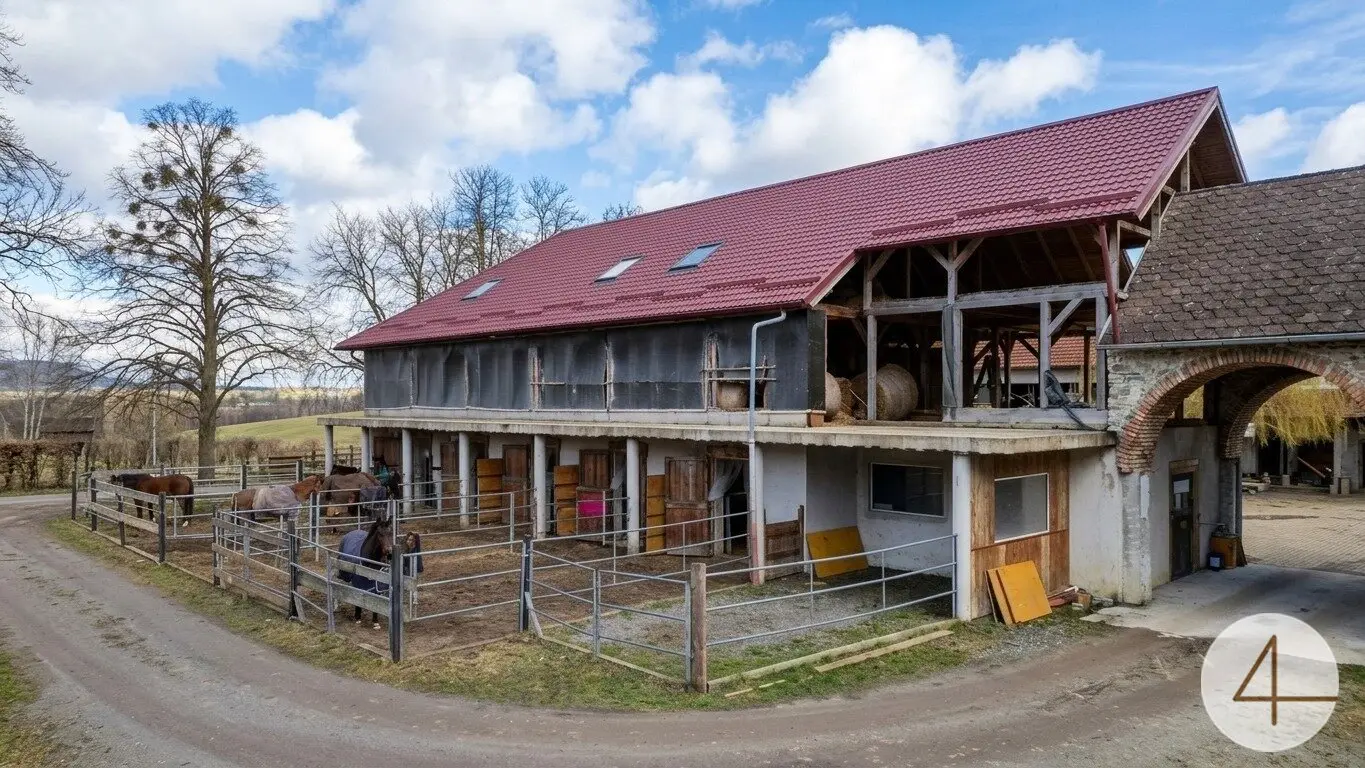 Historischer Hof (ehemalige Mühle) in Mank, Mostviertel