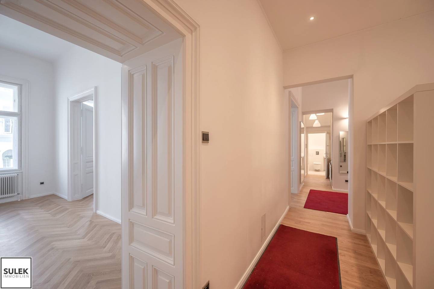 Altbauflair trifft Citynähe: schöne 4 Zimmer Wohnung in beliebter Lage - Zweitbezug nach Sanierung - bezugsfertig 1.10.2026