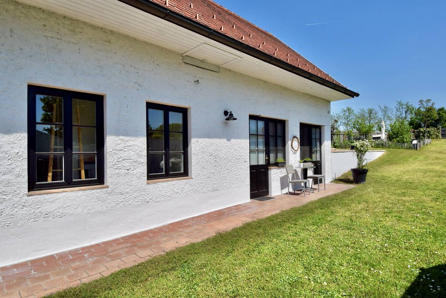 Wohnen, wo andere Urlaub machen – Traumhafter Streckhof mit Geschichte & Stil