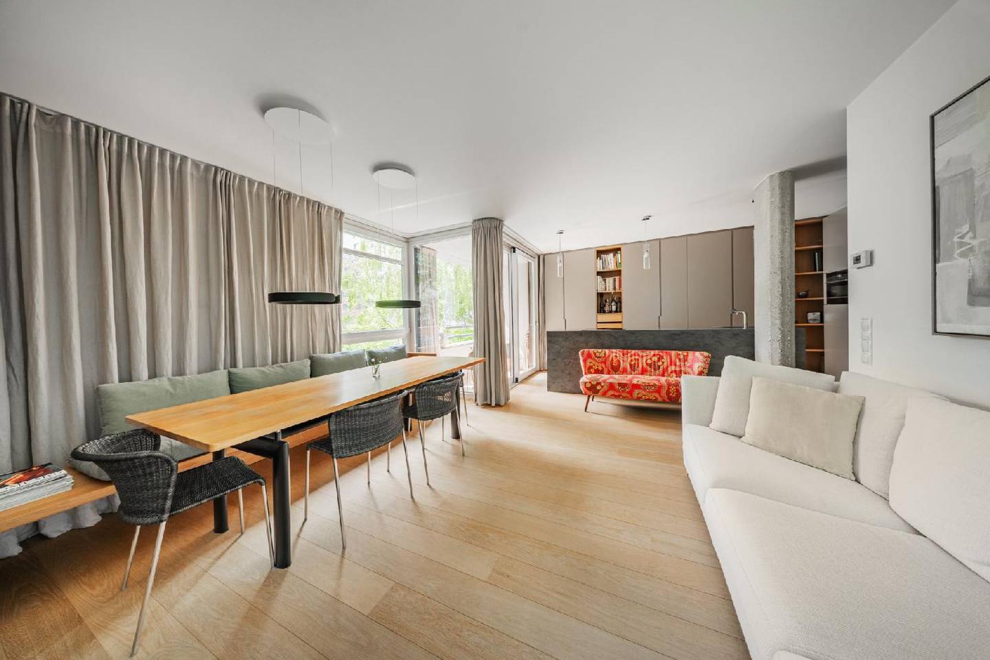 Apartment in Pratercottage with loggia overlooking greenery