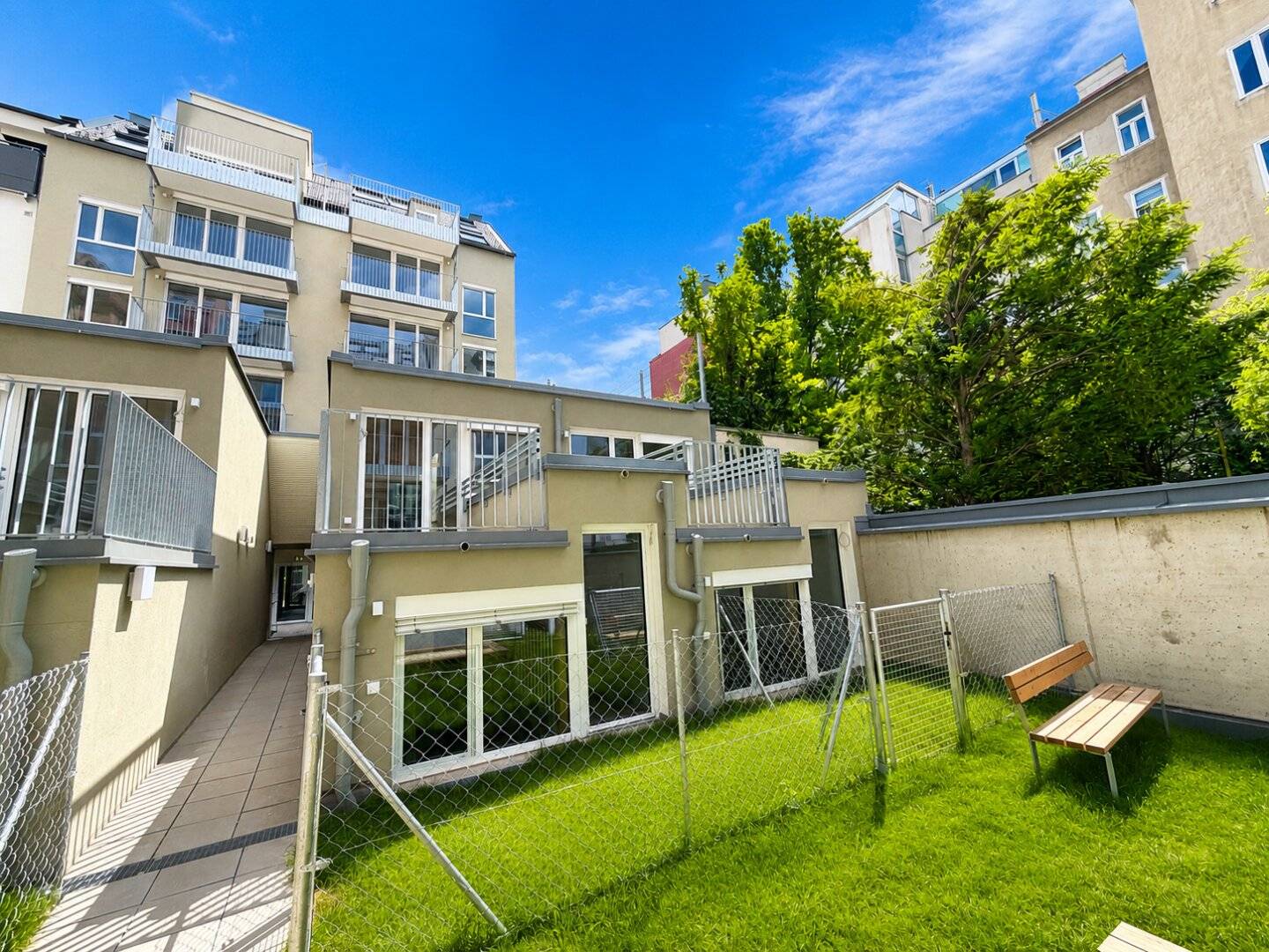 AUFLEEBEN – Modern Residential Project in Favoriten