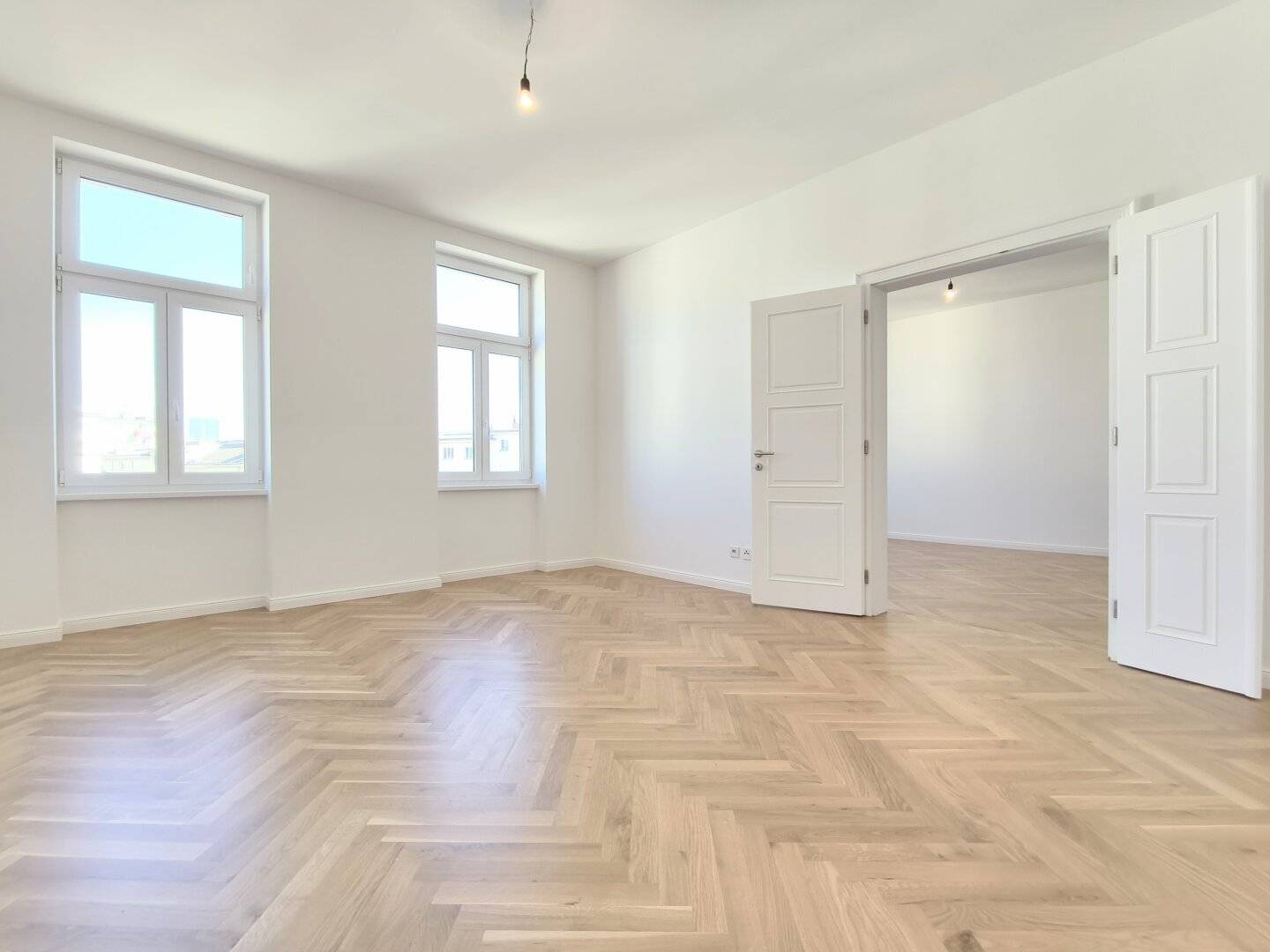 Stilvolle Altbauwohnung in Wien 3. mit Loggia, 5 Zimmer großzügig