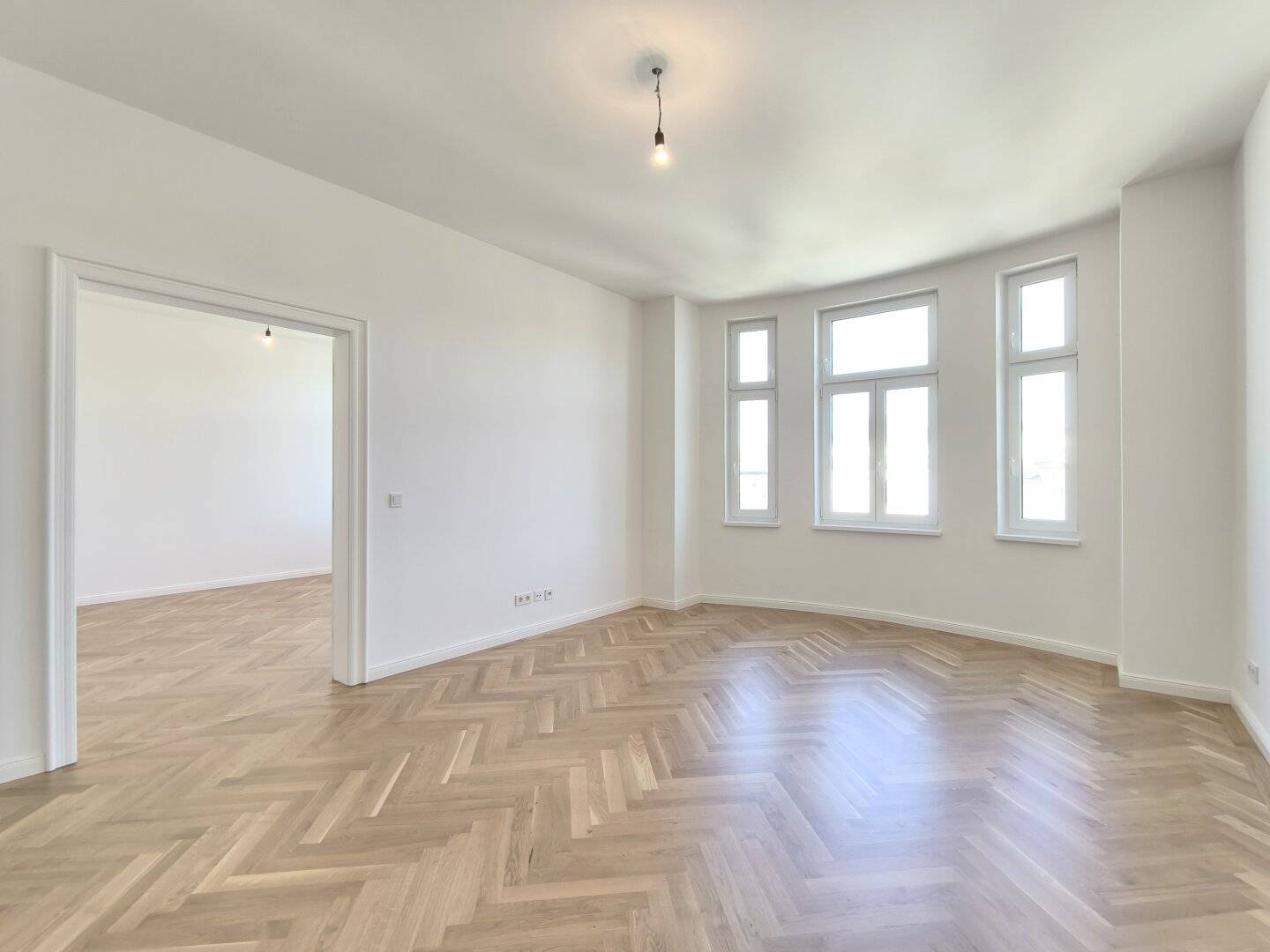Stilvolle Altbauwohnung in Wien 3. mit Loggia, 5 Zimmer großzügig
