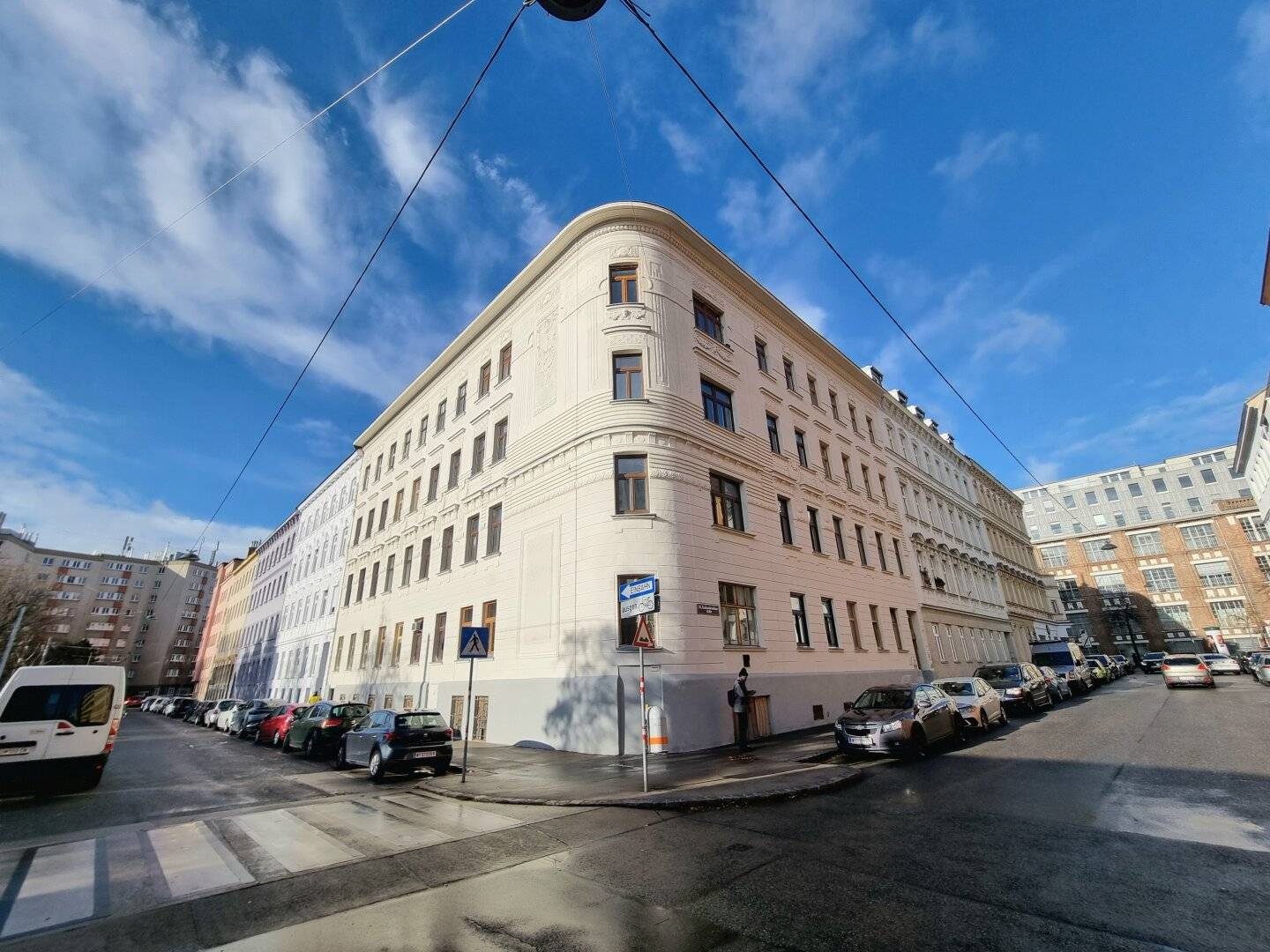 Elegant sanierte 3 Zimmer Altbauwohnung- Nähe U4- Unter St. Veit