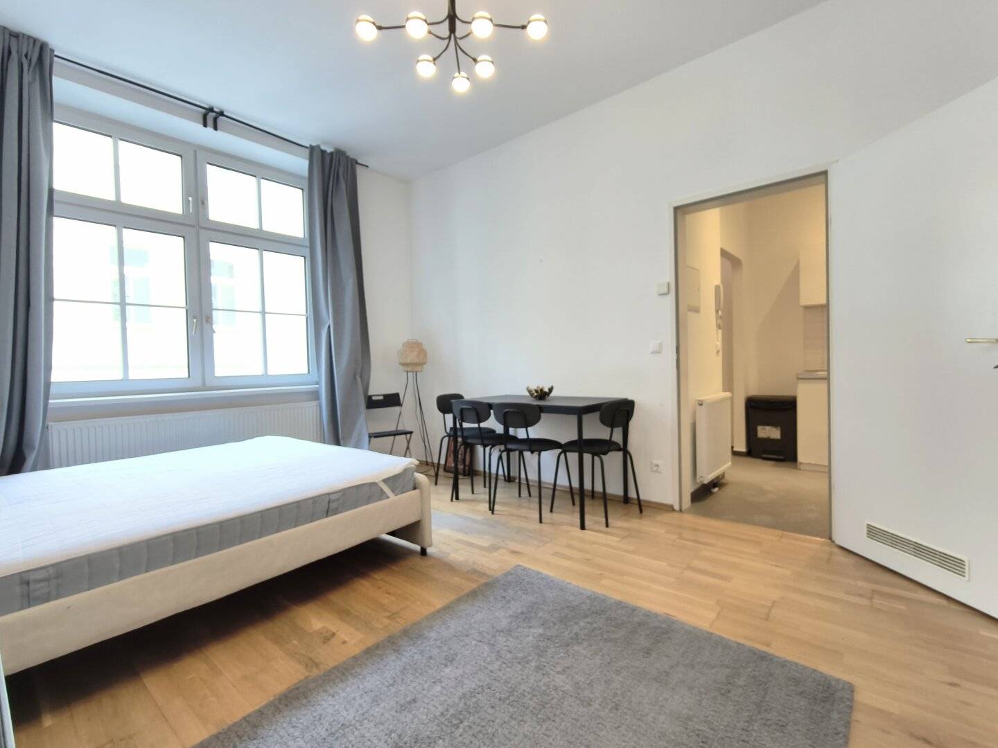 Freundliche Hofwohnung - Für Ruhesuchende mit Altbaucharme - Bahnhof Hernals in der Nähe