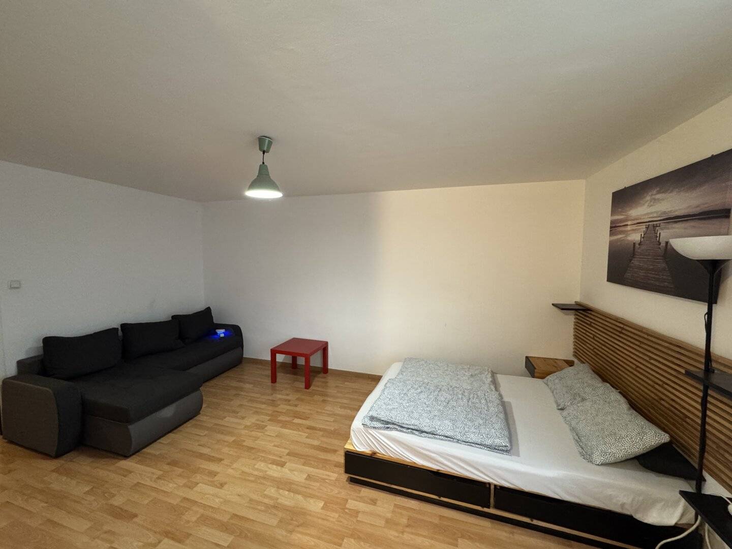 Charming apartment in a prime location near the Augarten! Directly at the U2!!
