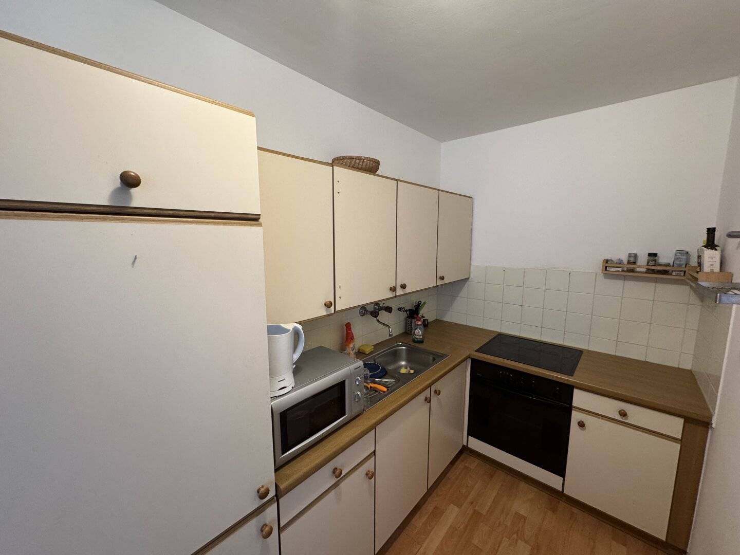 Charming apartment in a prime location near the Augarten! Directly at the U2!!