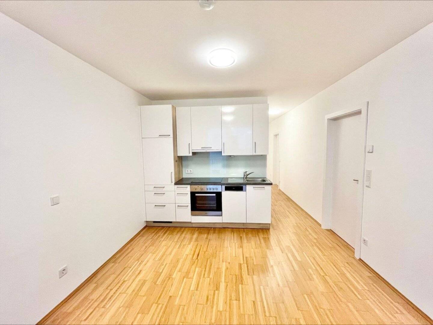 Wohnung mit Loggia in zentraler Lage nahe Styria Center