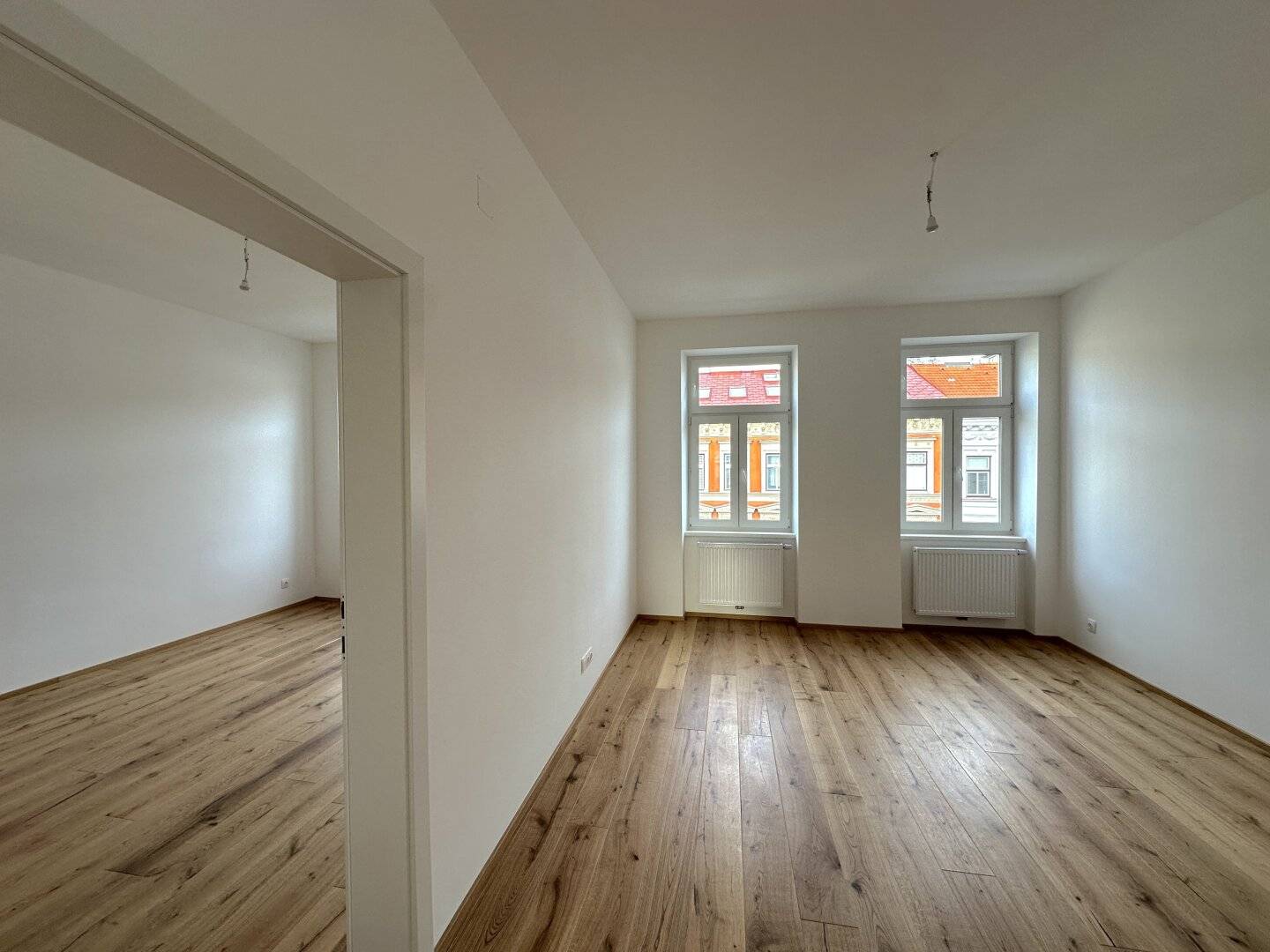Altbauwohnung Erstbezug komplett saniert