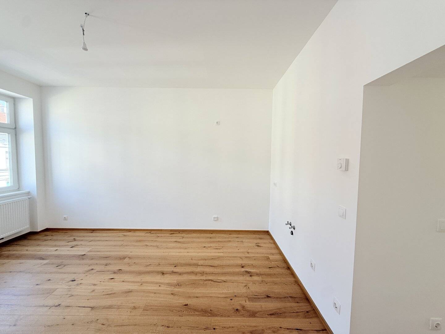 Altbauwohnung Erstbezug komplett saniert