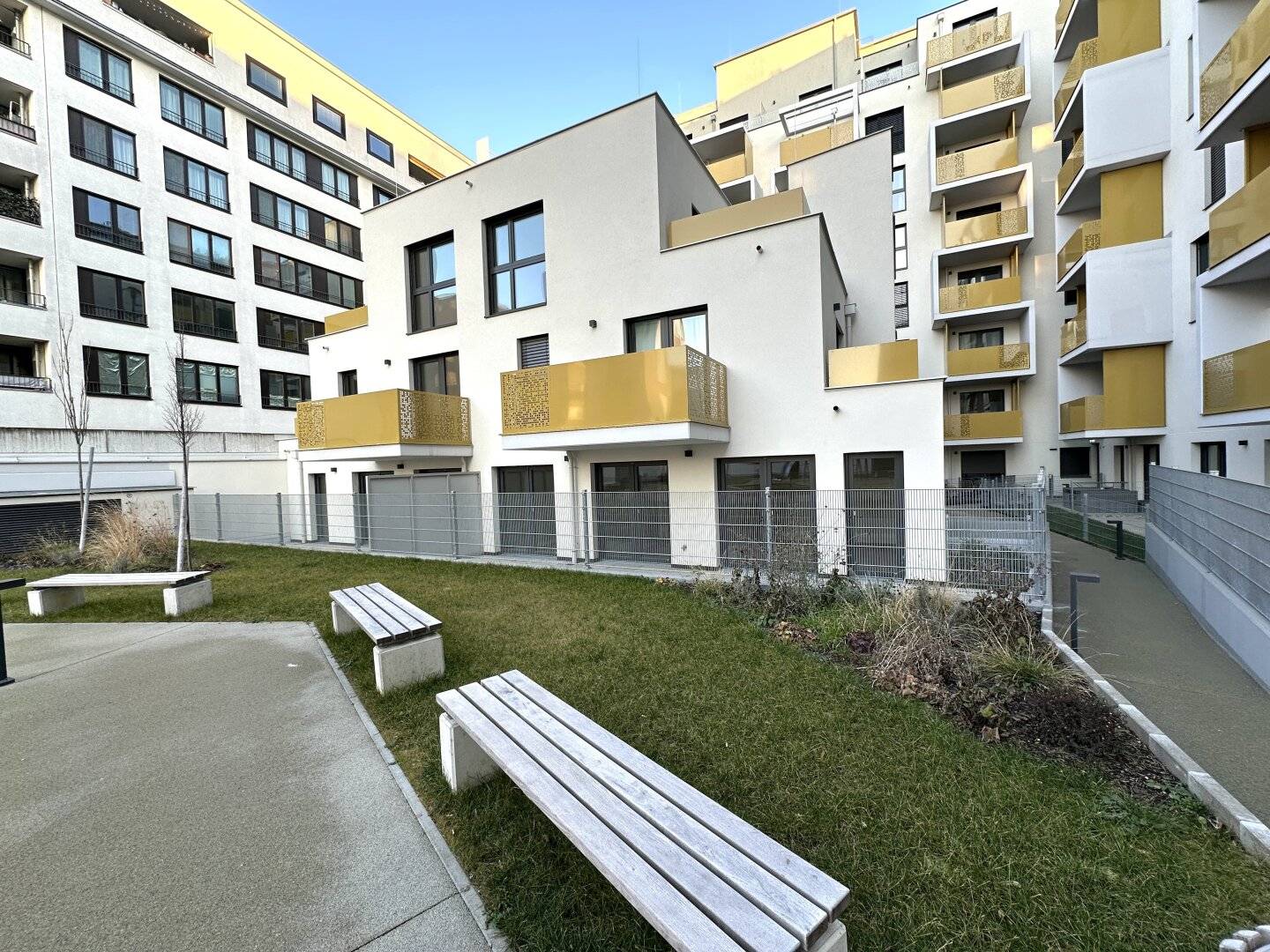 Willkommen zu Hause! Traumhafte 3-Zimmer Wohnung mit fast 40m2 Wohnzimmer! Neubau-Erstbezug & Provisionsfrei!