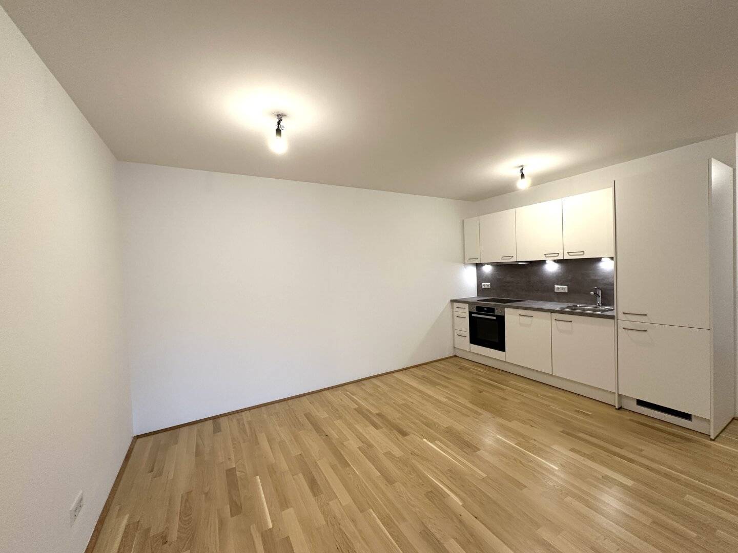 Anleger-Hit! Jetzt investieren in traumhafte 3-Zimmer Wohnung mit fast 40m2 Wohnzimmer inkl. Küche! Neubau-Erstbezug & Provisionsfrei!