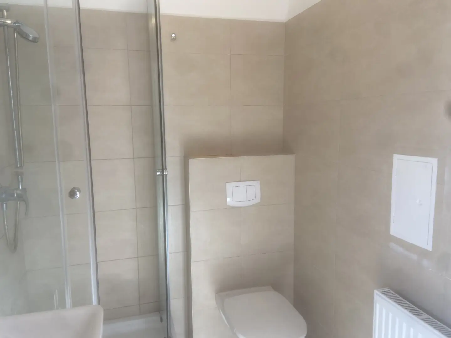 Dachgeschosswohnung Altbaucharme nahe U1