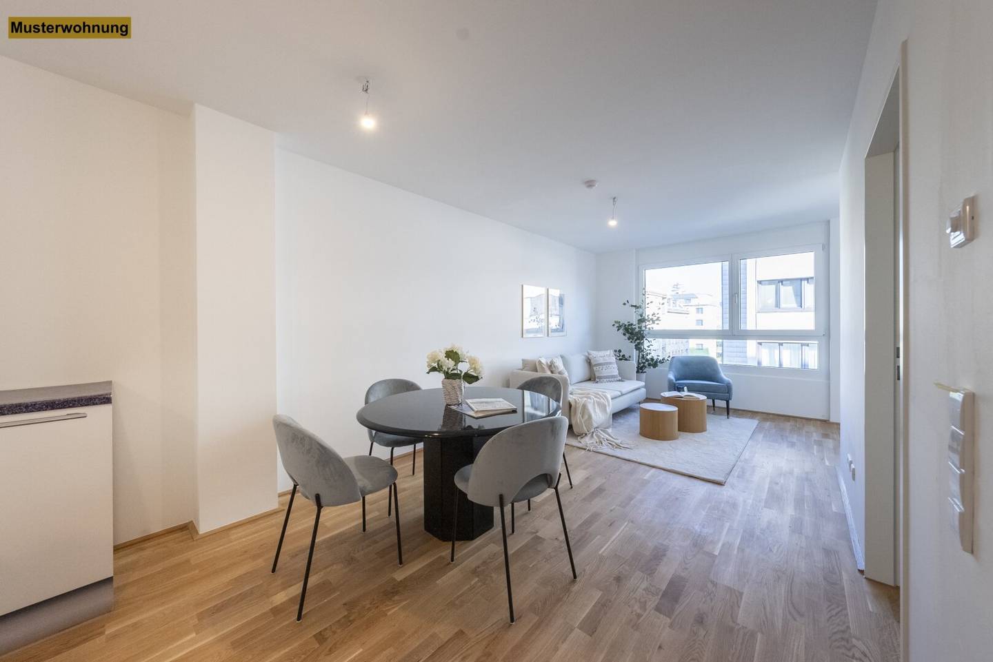 Neubauwohnung Erstbezug mit Loggia nahe U1 Keplerplatz