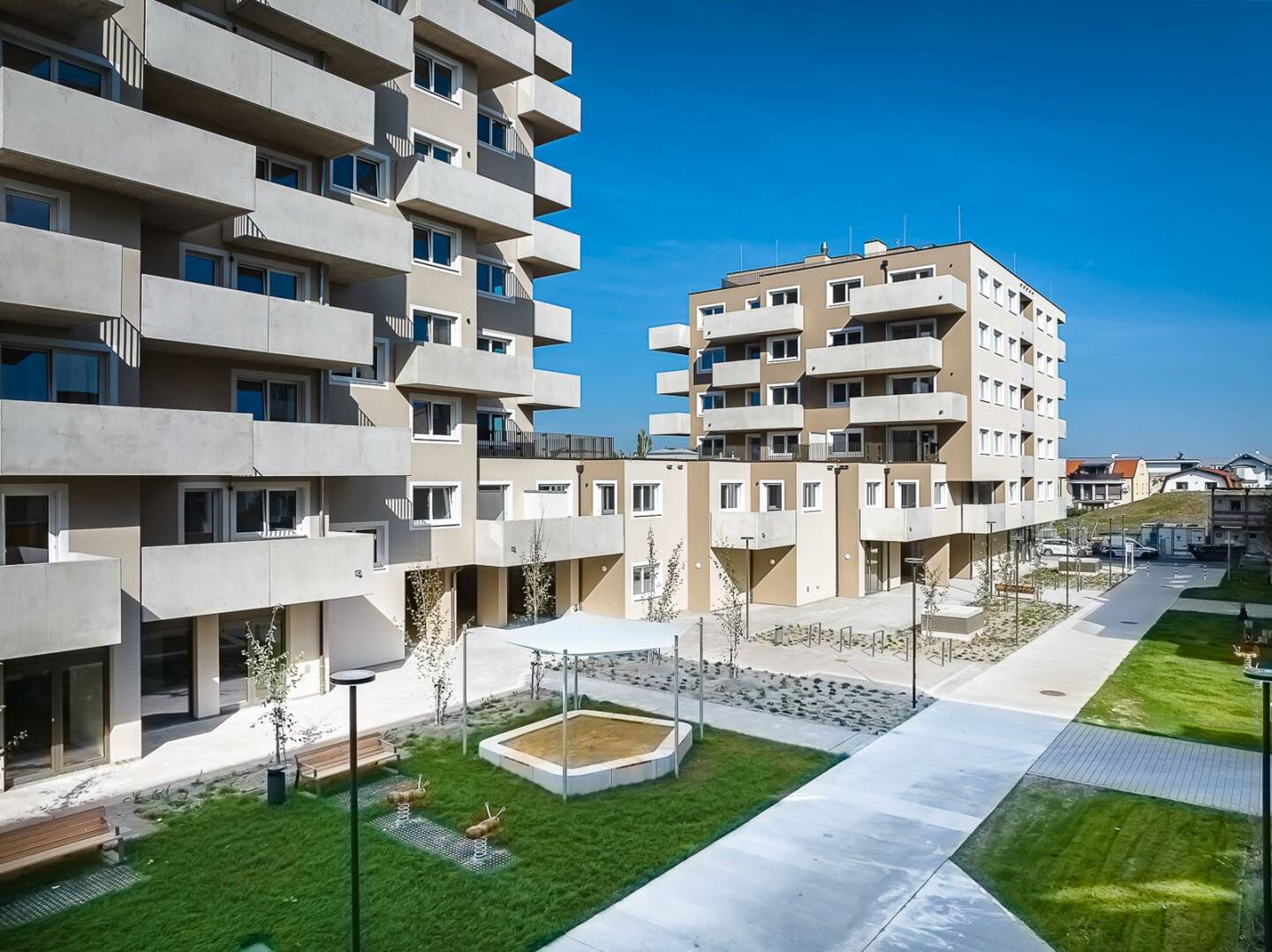 Leo am Teich – New Build Apartments at Hirschstetten Bathing Lake