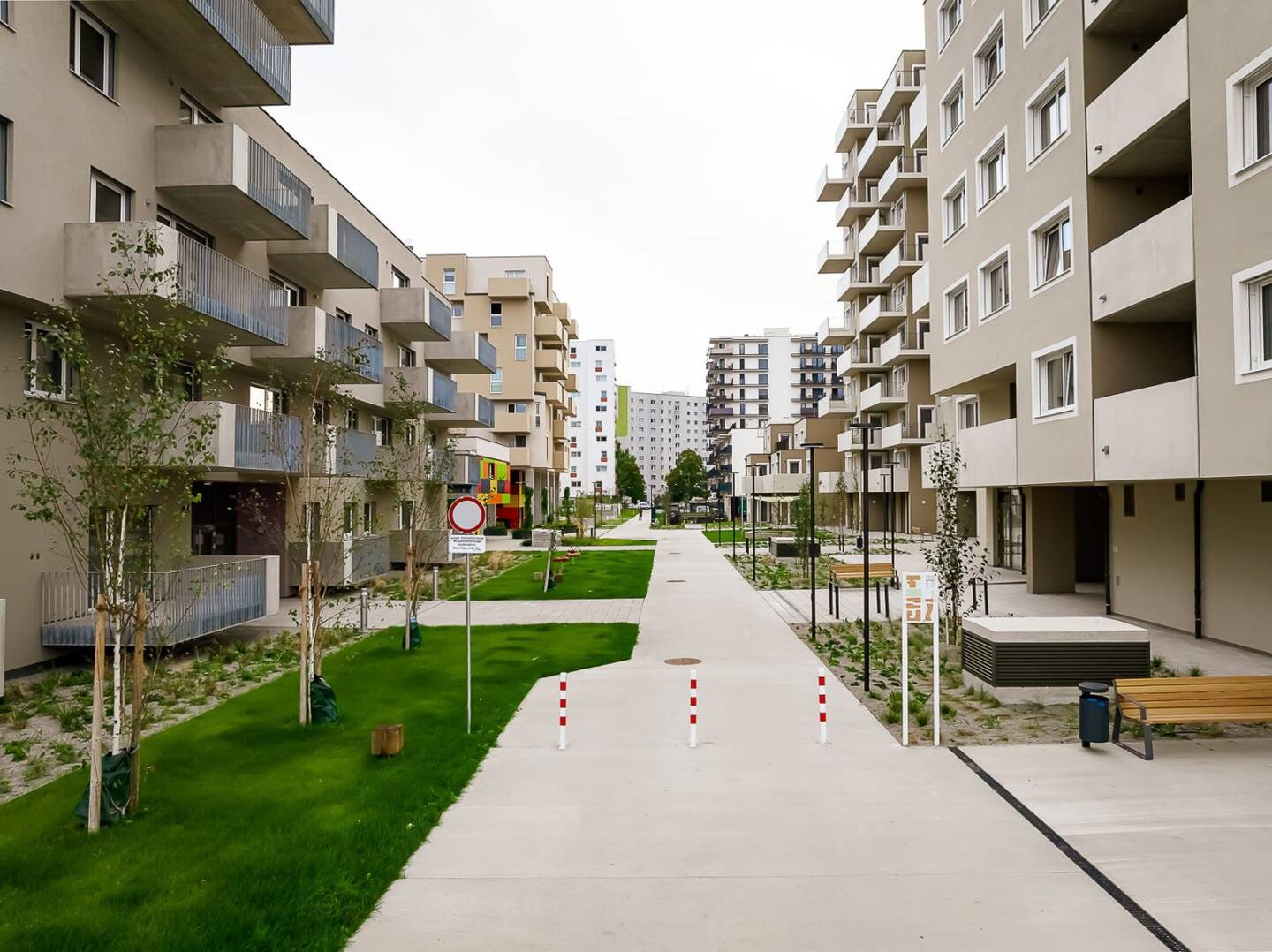 Leo am Teich – New Build Apartments at Hirschstetten Bathing Lake