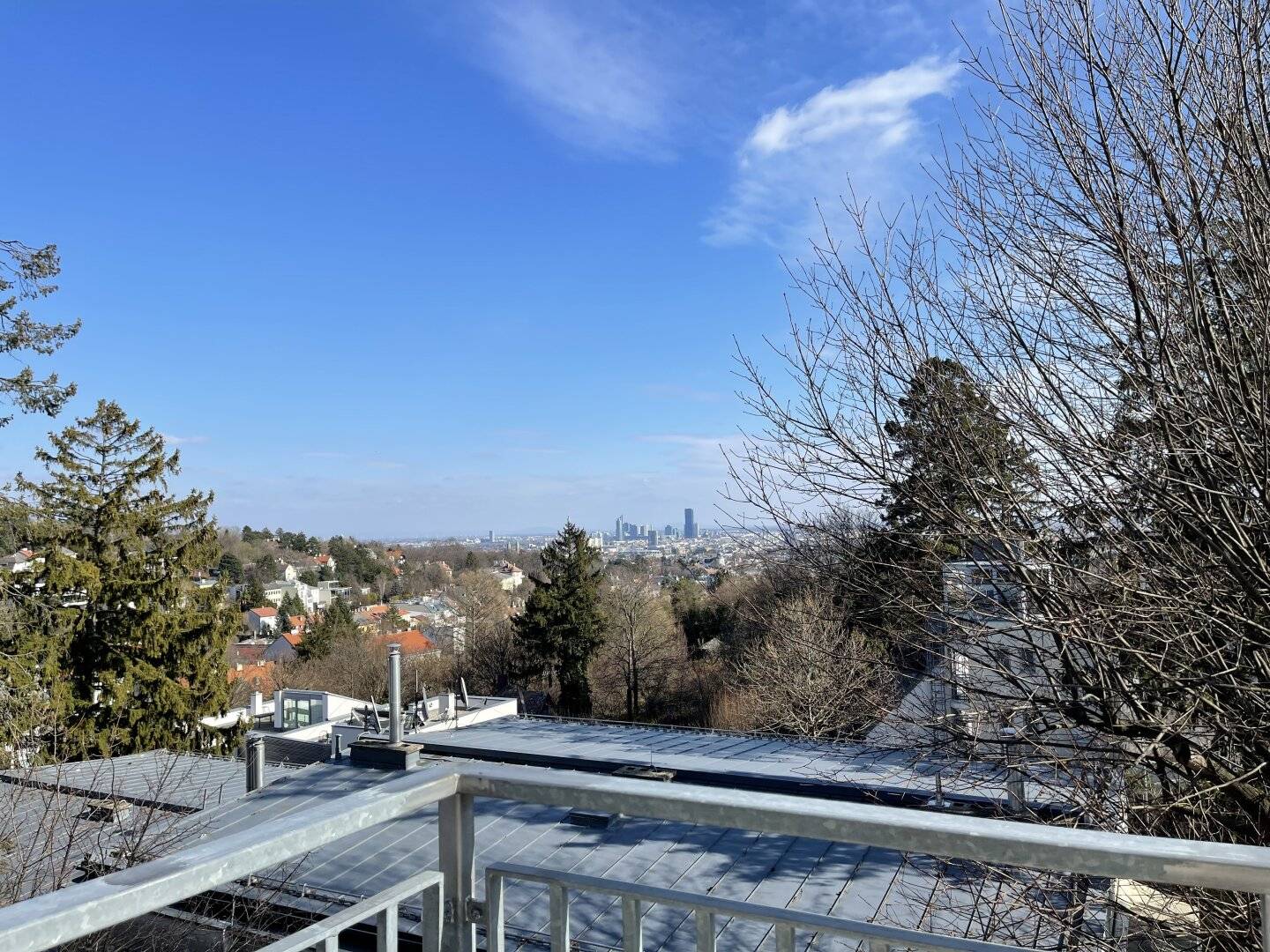 PENTHOUSE LIVING - FIXPREIS - ATEMBERAUBENDER WIENBLICK - DREI RIESEN TERRASSEN - ERSTBEZUG!
