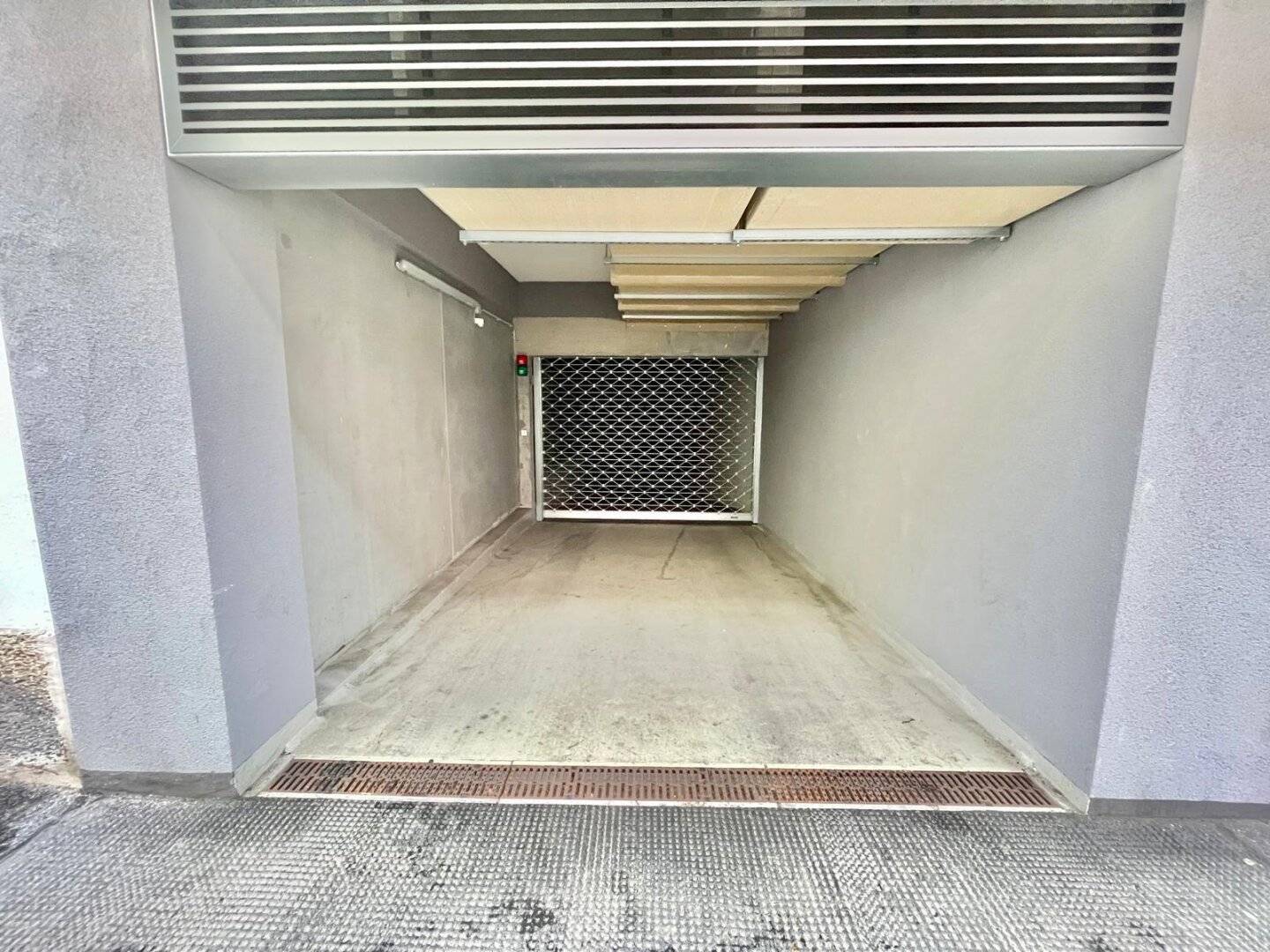 Sicherer Stellplatz in Wien – 12,5 m² nahe Laxenburger Straße
