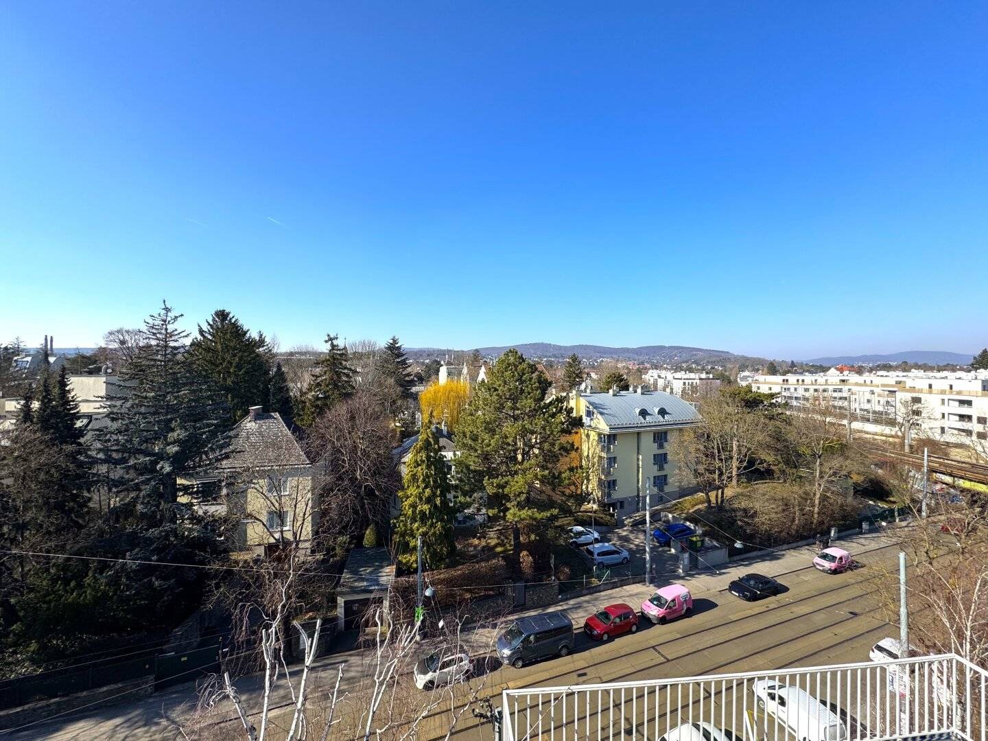 Exclusive Attic Conversion in Elite Location – Stylish Penthouses Above the City Roofs