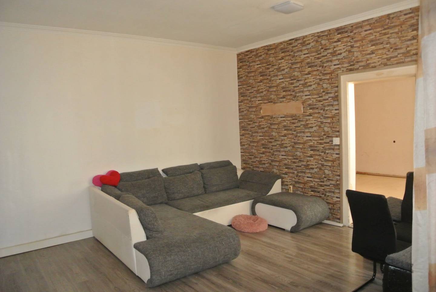 Altbauwohnung mit Charme und Potential- Top Anlage, 7 Min. zur U1 Troststrasse- WOHNEN im Herzen von Favoriten