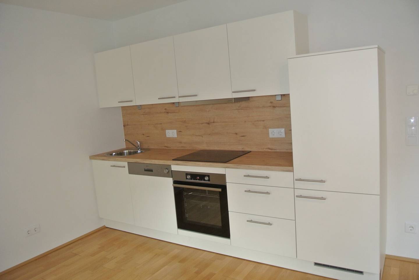 Neubau Wohnung mit Balkon nahe Wienerbergsee