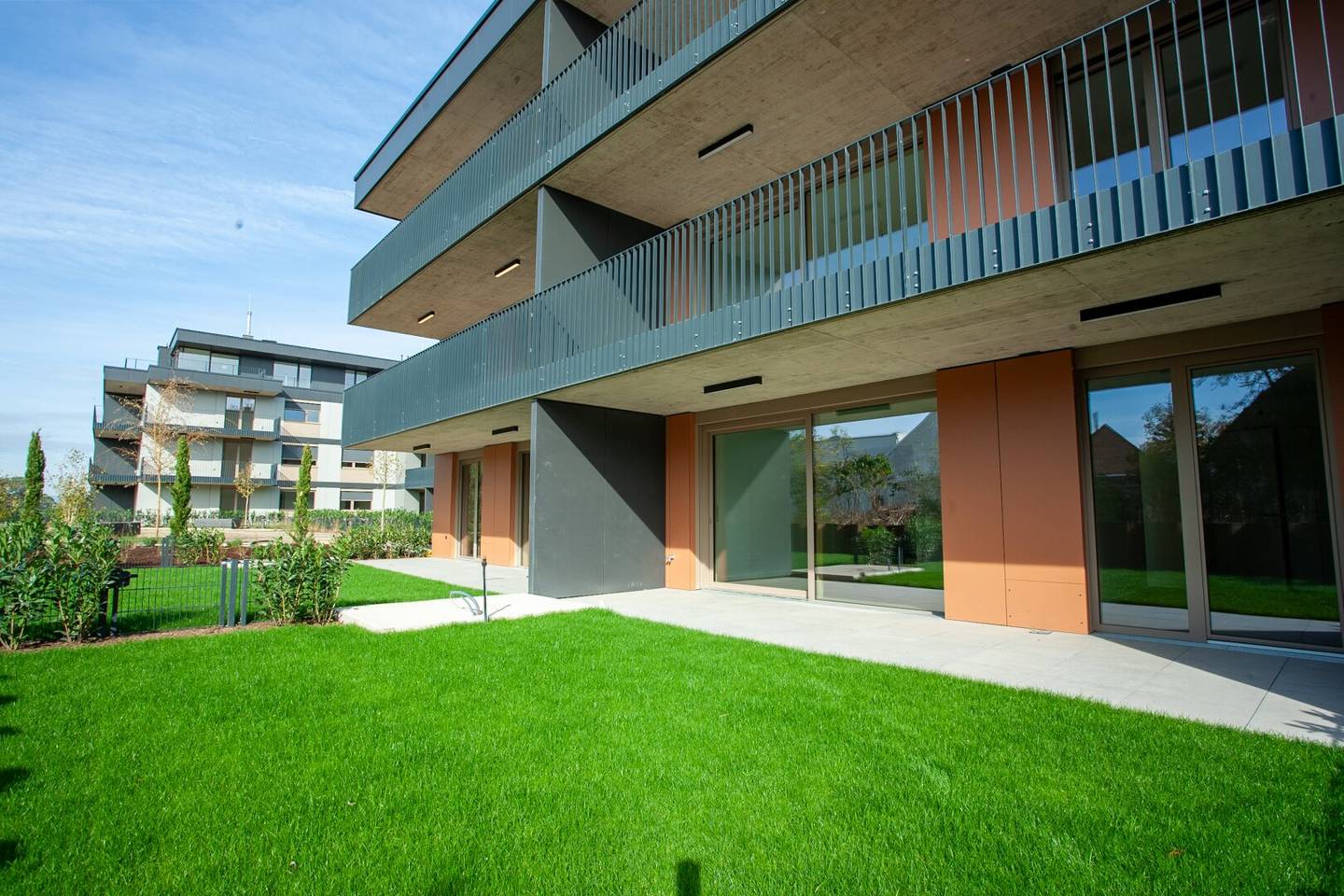 Wohnung Erstbezug Loggia und Balkon Südwestlage