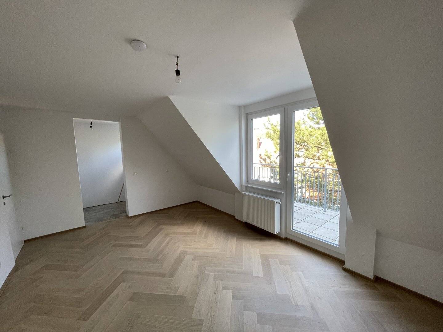 PENTHOUSE LIVING - OHNE LIFT - ATEMBERAUBENDER WIENBLICK - DREI RIESEN TERRASSEN!
