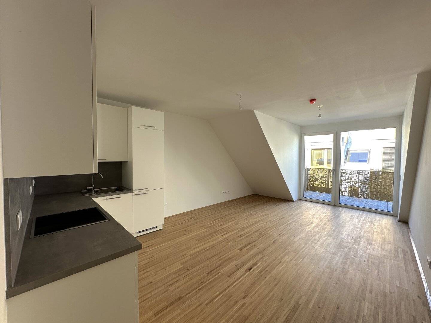 Dachgeschosswohnung Erstbezug Provisionsfrei