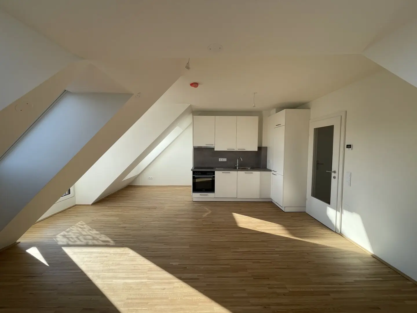 Wohnung Erstbezug Dachgeschoss Terrassen Provisionsfrei