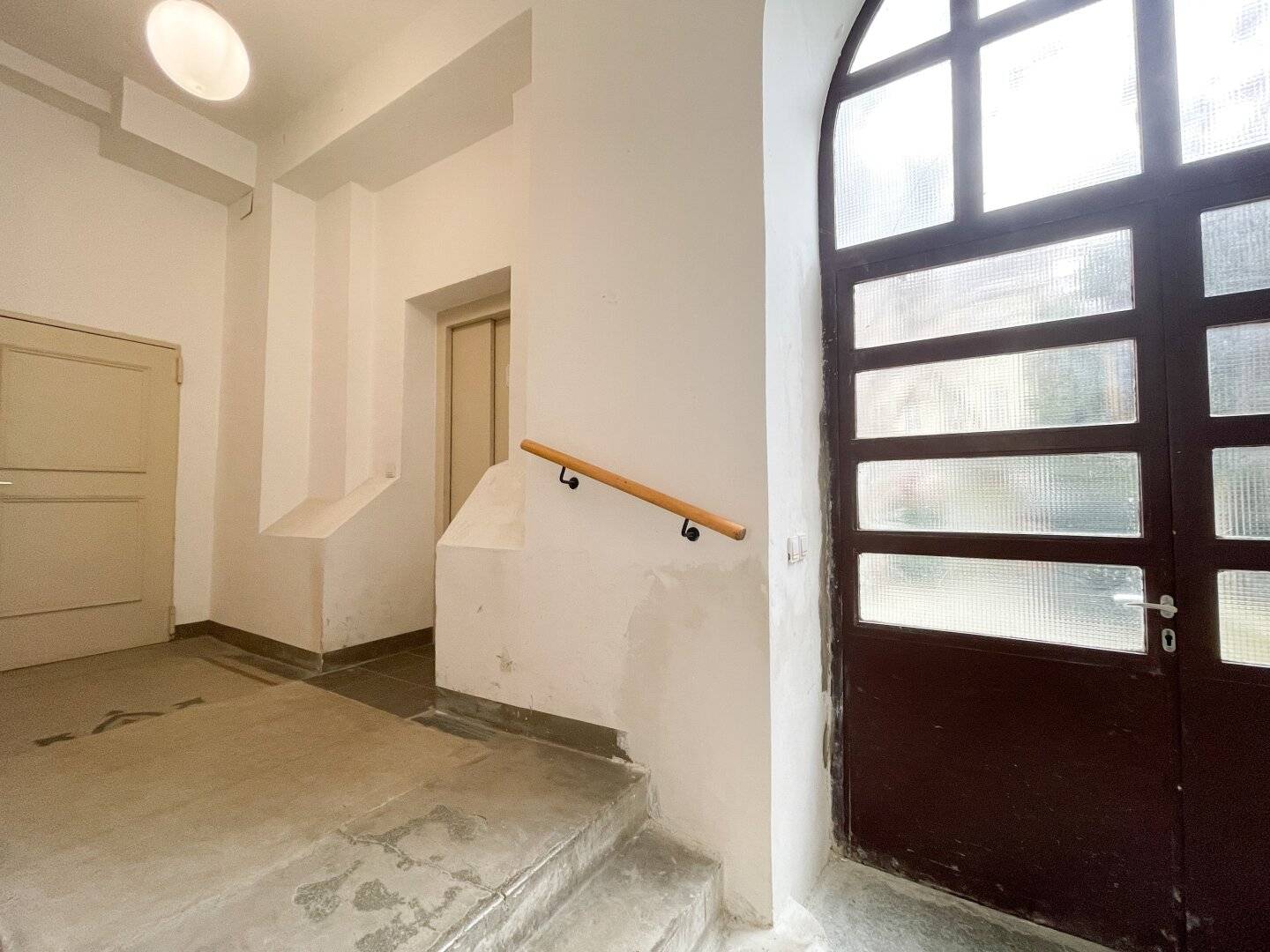 NÄHE ADELE-JELLINEK-PARK: Altbauwohnung in Wien-Ottakring – unbefristet vermietet & wertbeständige Investition